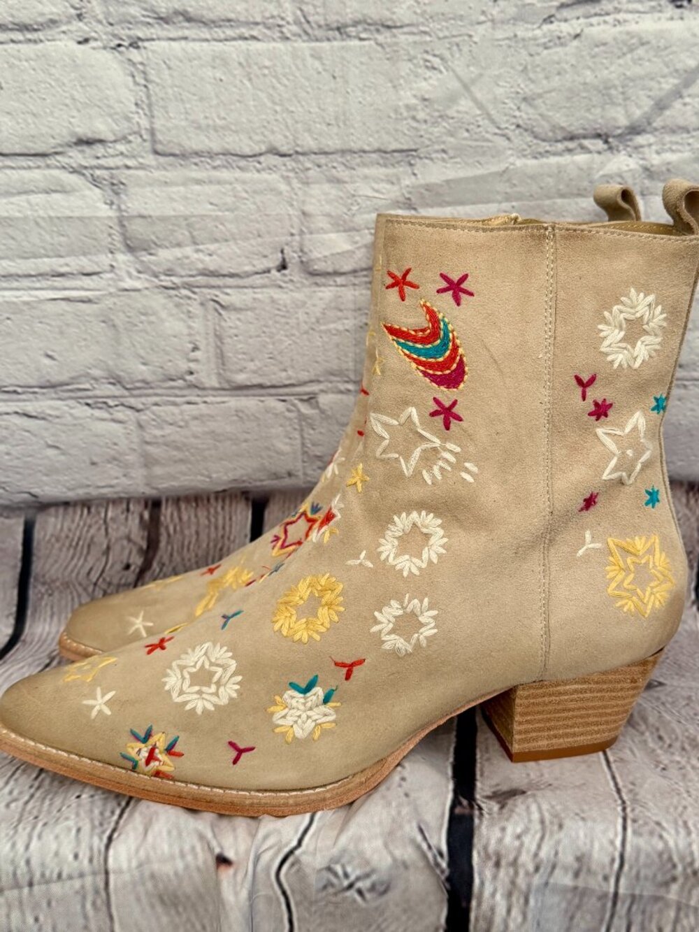 FREE PEOPLE Bowers Embroidered Ankle Boots Tan Suede Western Women’s EU 40/US 10